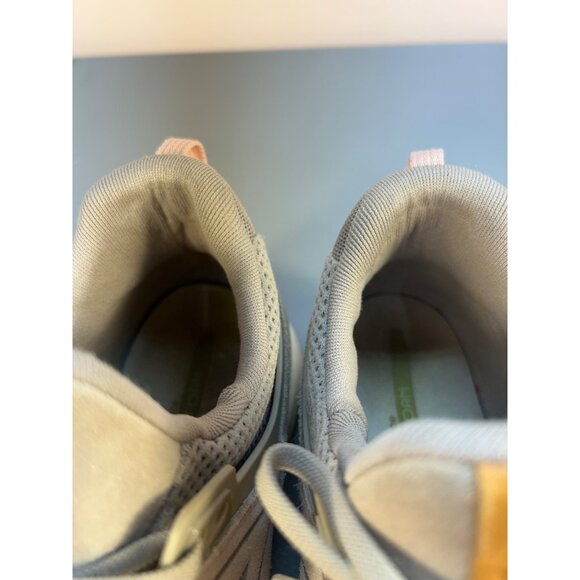 New Balance 574 Womens 10 Running Shoes Light Gray & Pink Suede Upper - Picture 7 of 10